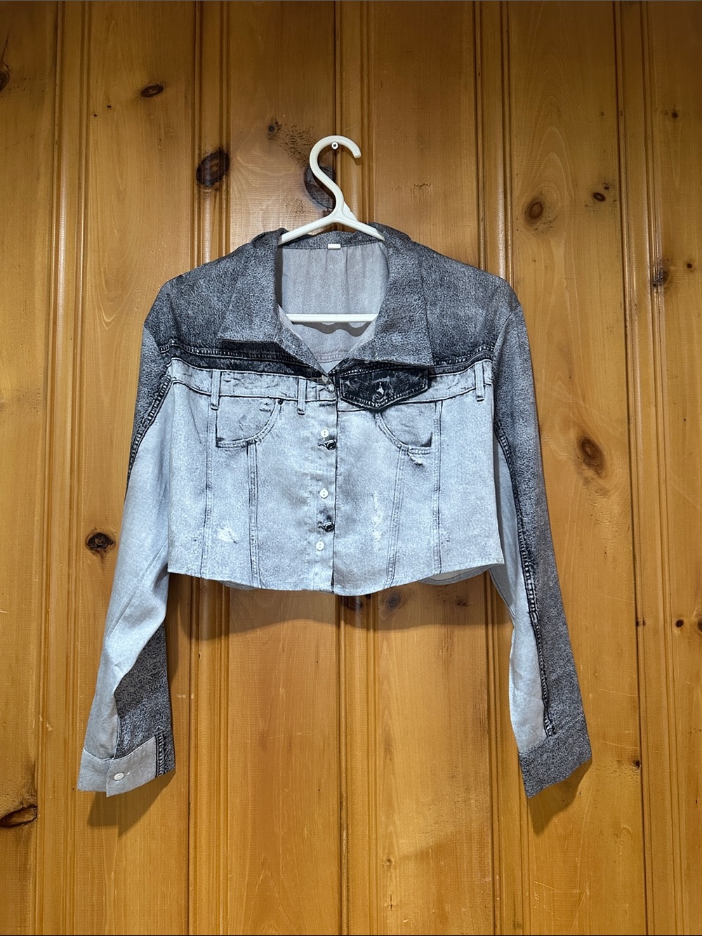 SHEIN Two-Tone Gray Cropped Denim Jacket